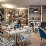 Citadines Montmartre Aparthotel 3*