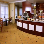 Citadines Montmartre Aparthotel 3*