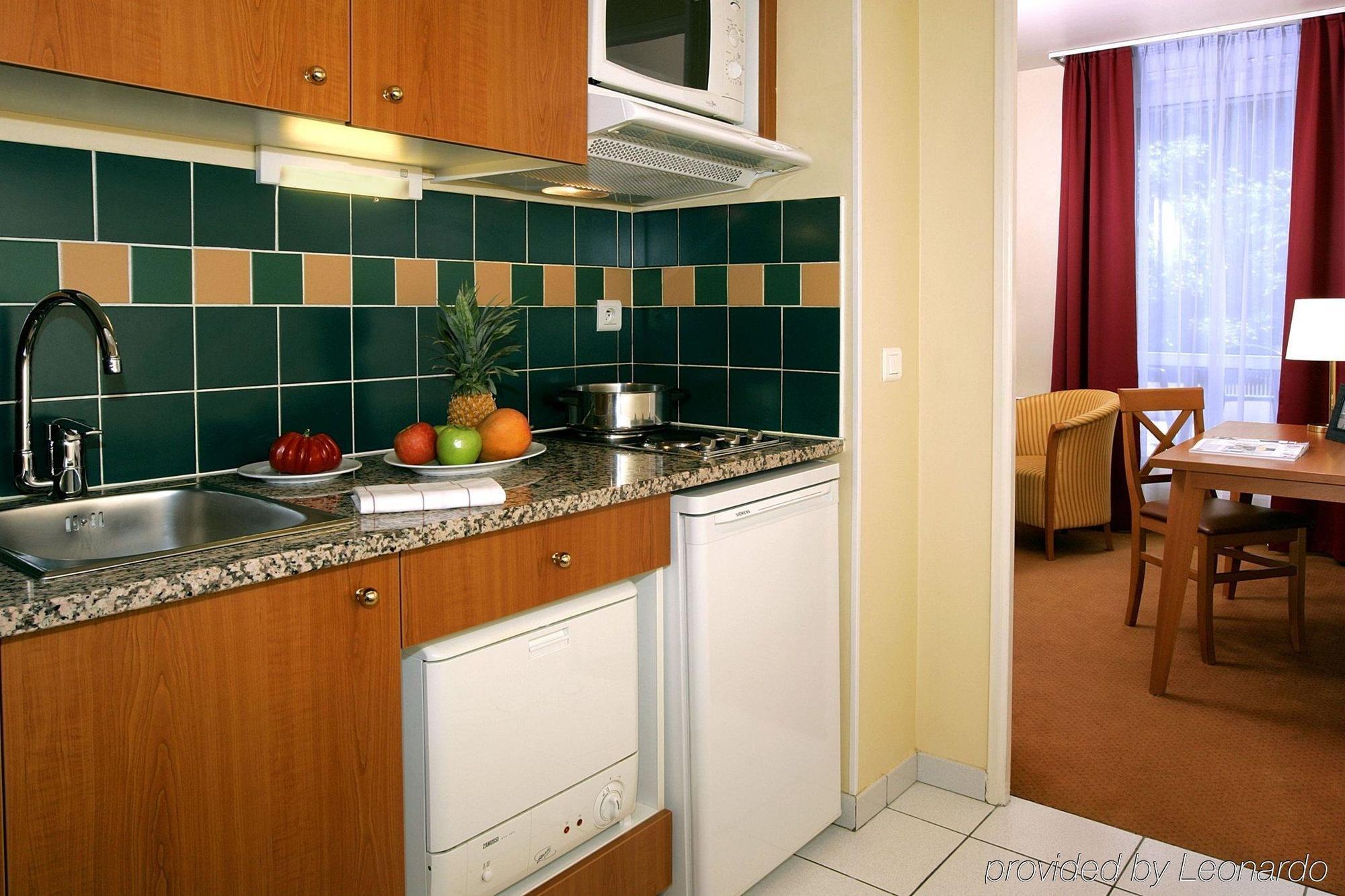 Aparthotel Citadines Montmartre 3*